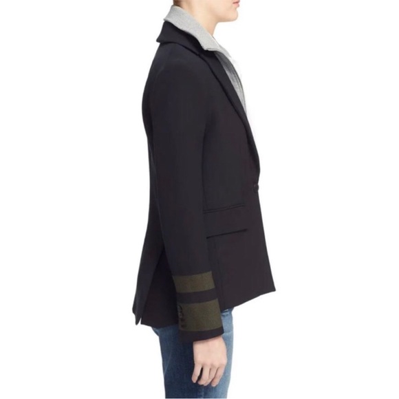 $698 RARE Veronica Beard Classic Dickey Jacket Navy with striped sleeves sz 6 - Picture 15 of 15